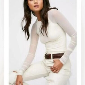 NWOT || FREE PEOPLE INTIMATELY || shirt with sheer sleeves, sz small, white